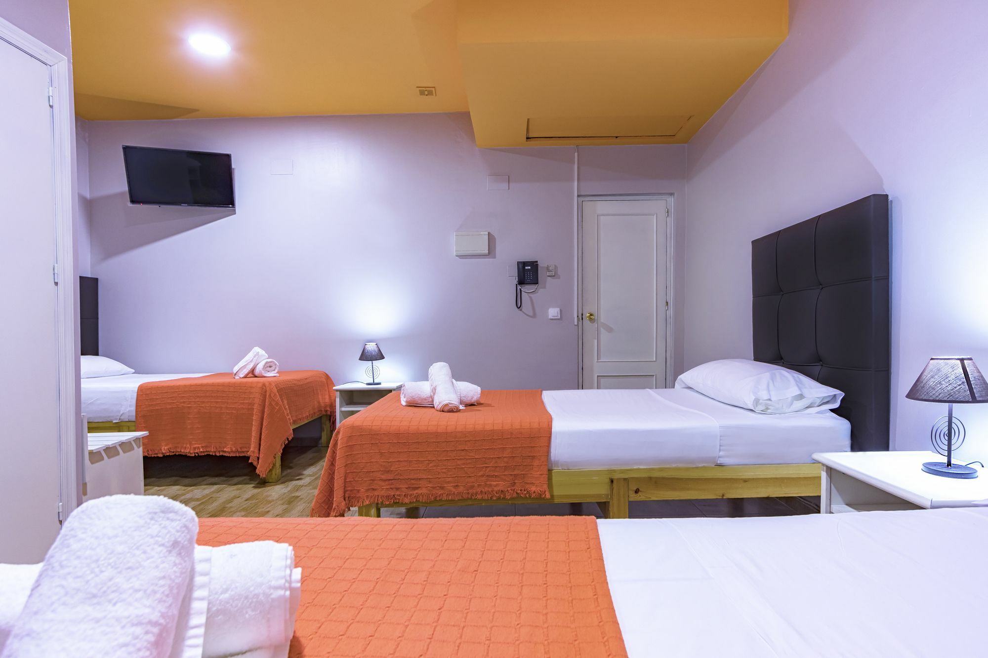 Hostal Ciudad Jardin Малага Экстерьер фото